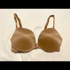 Victoria’s Secret tan plunge bra never worn! 32D.